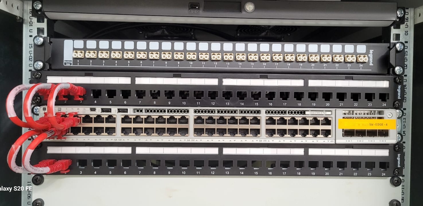 kabinet image